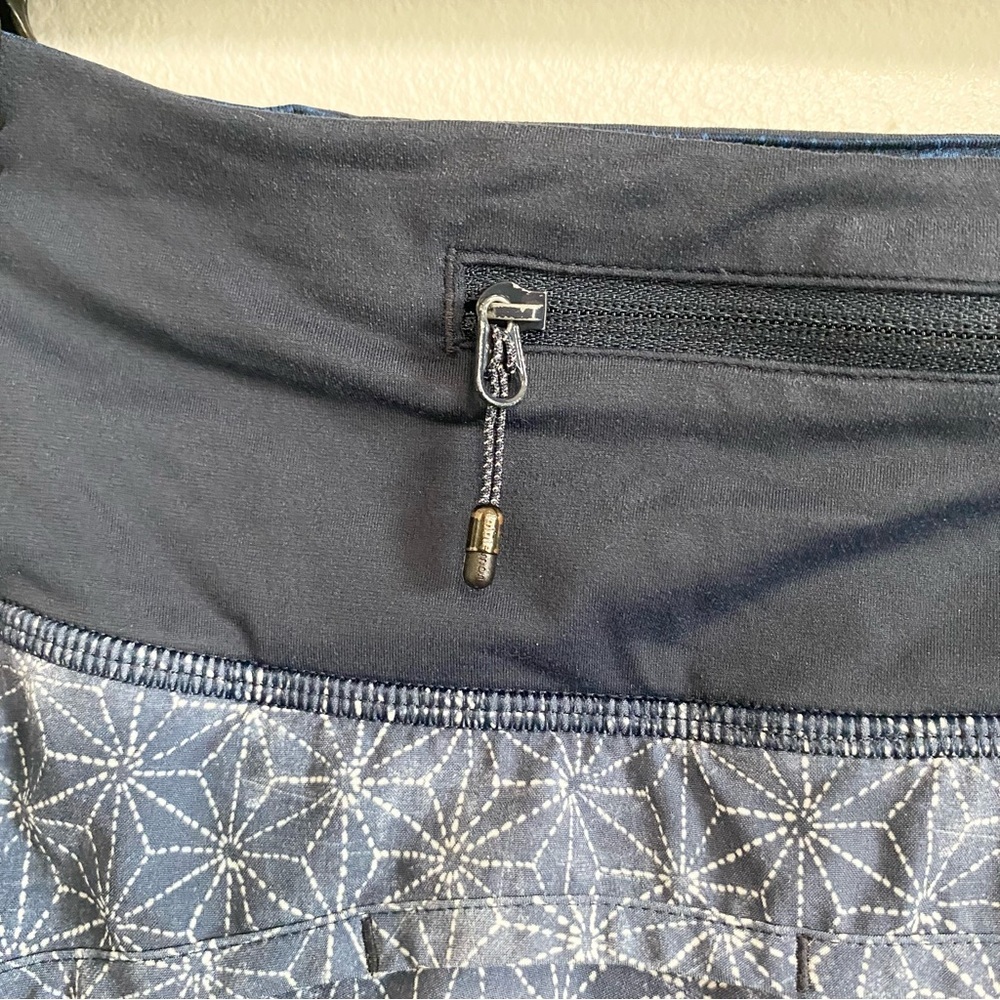 Lululemon Athletica Run Times Navy Printed Mid Rise Lined Athletic Shorts Size 4 - Picture 7 of 9